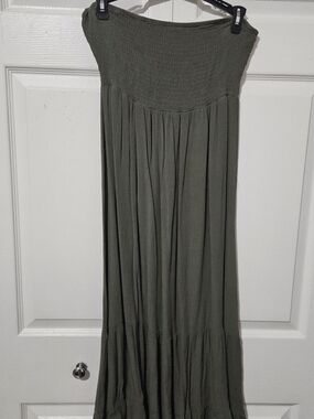 SHEIN Olive Green Smocked Strapless Maxi Dress